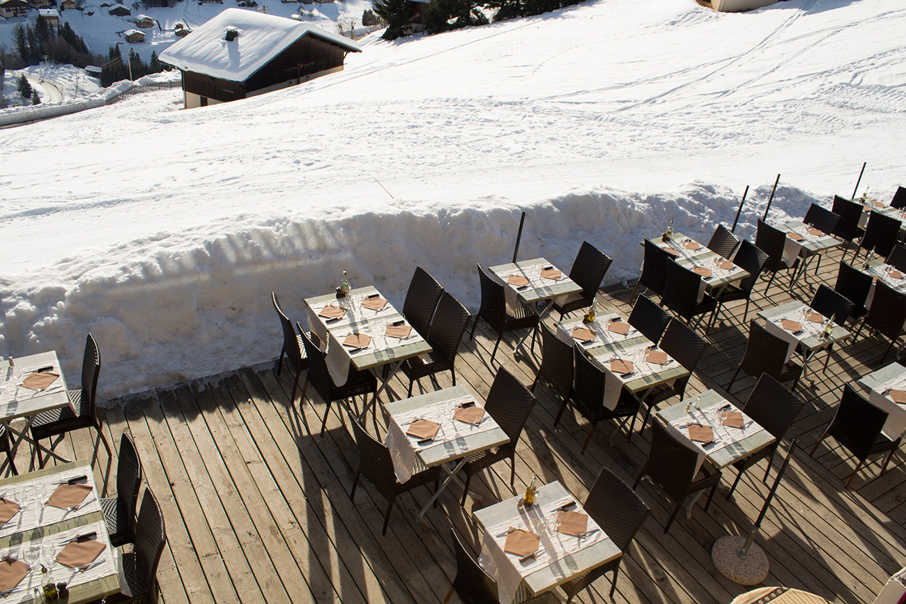 Terrasse restaurant Chez Maryse et Chalet Lachat