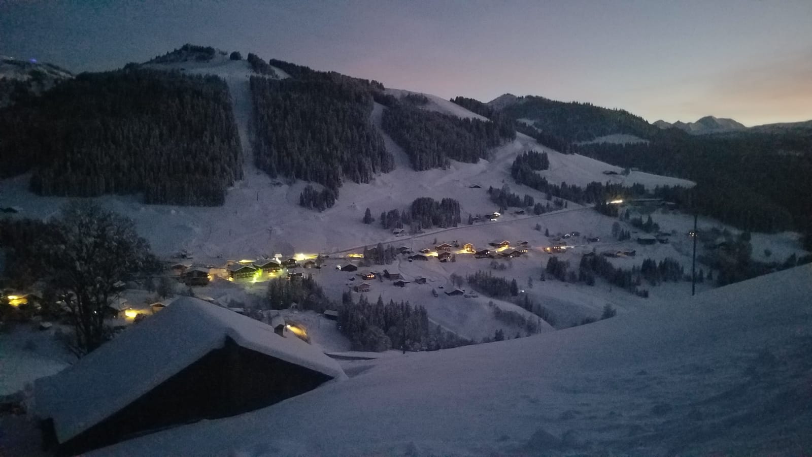 Mont Rond by Night